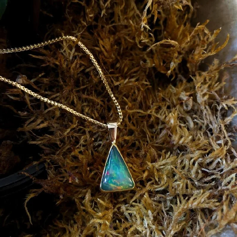 Trilliant Ethopian Opal Pendant