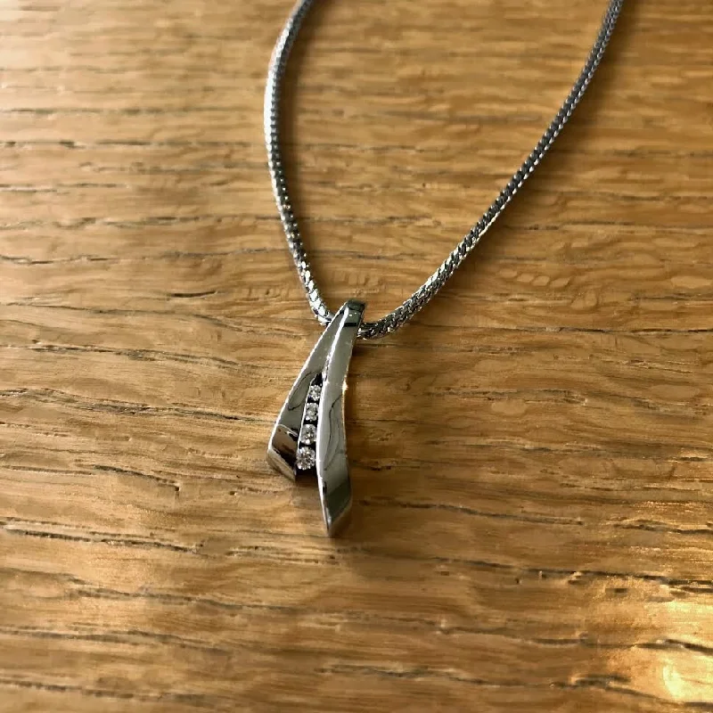 Swoop Diamond Slide Pendant