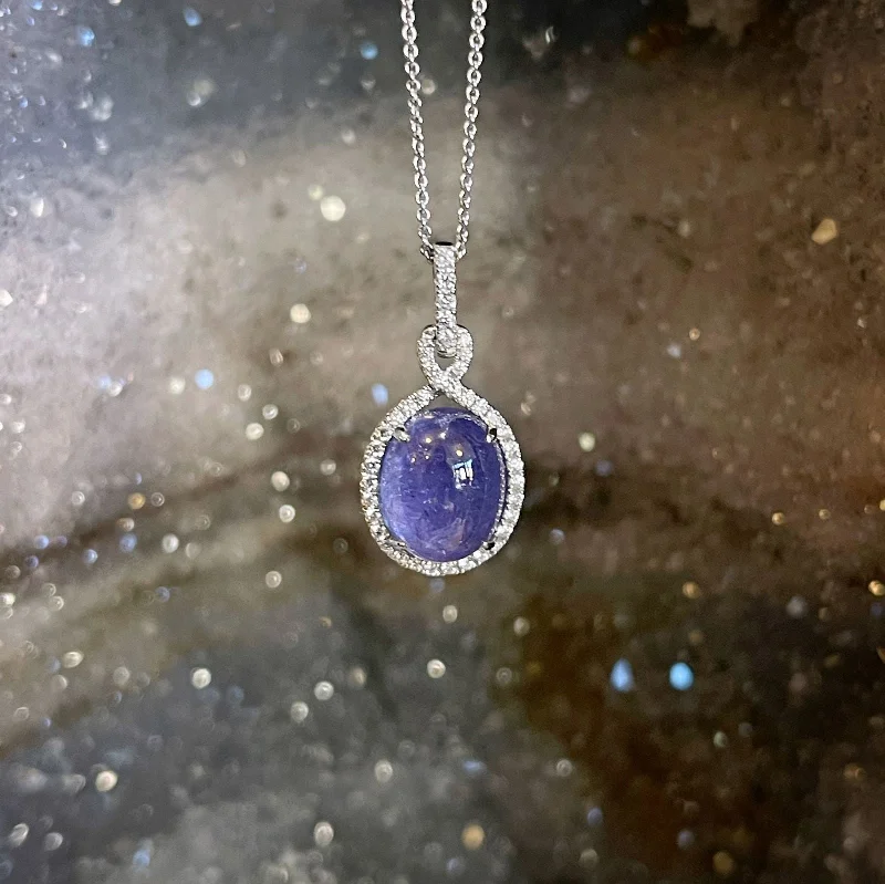 Tanzanite Cabochon and Diamond Necklace