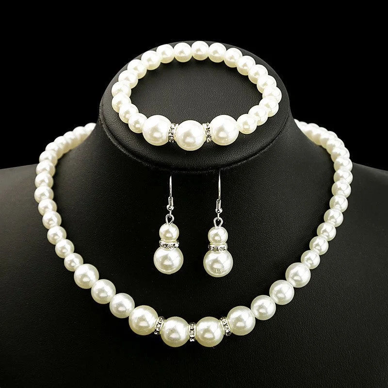 Wholesale Pearl Necklace Earrings Bracelet Three Piece Set