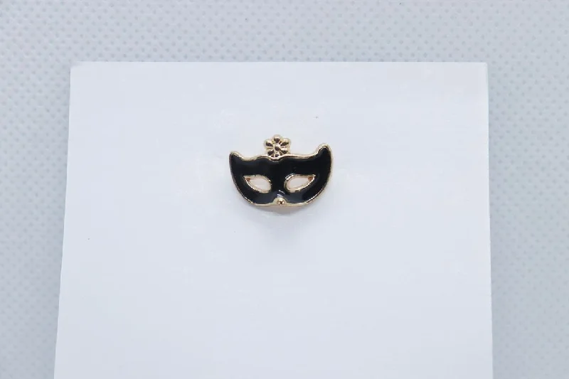 Black Eye Mask Imitation Jewellery Lapel Pin