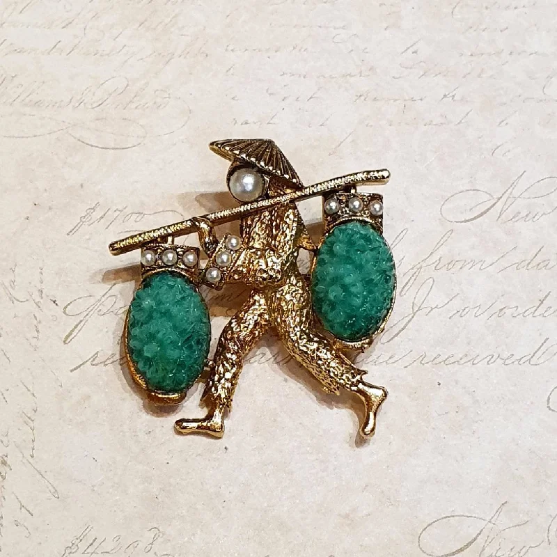 Exquisite brooch Gold Jade Green Pearl Vintage Asian Man Water Carrier