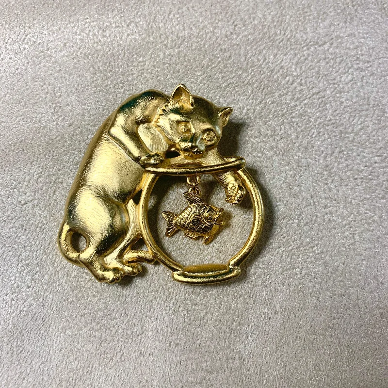 JJ cat brooch gold fish bowl