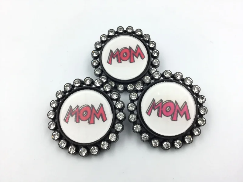 Mom Round Shape Brooch