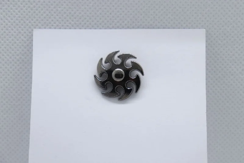 Silver Blades Design Imitation Jewellery Lapel Pin