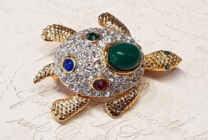 Sphinx Turtle Brooch Vintage Gold Glass Stone