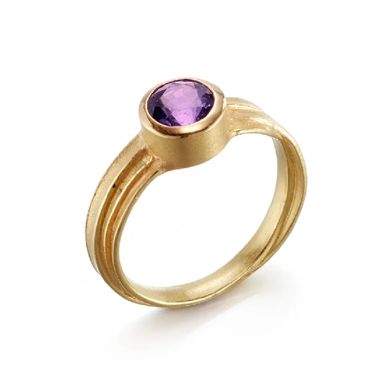 Round Purple Sapphire Blade of Grass Ring